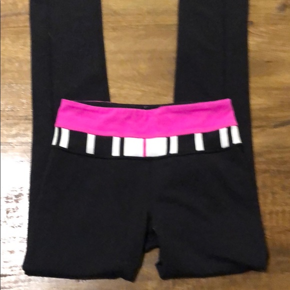 Lululemon Skinny Groove Pant - Picture 3 of 4